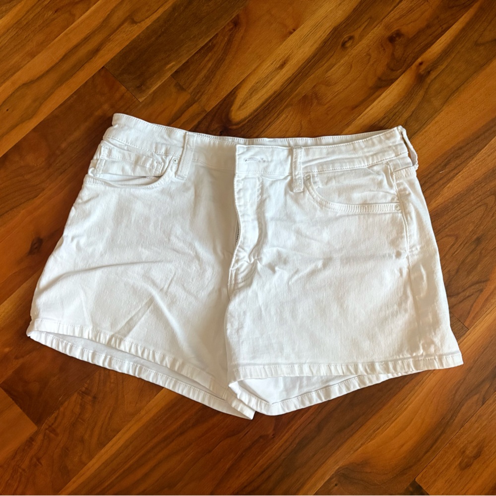 Women's Kut White Denim Shorts, ECU